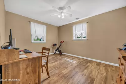 62 Warren Place, Middletown, NJ 07748 - Photo 14