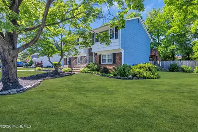 62 Warren Place, Middletown, NJ 07748 - Photo 2