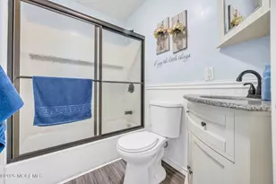 62 Warren Pl, Middletown, NJ 07748 - Photo 16