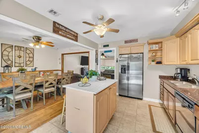 62 Warren Place, Middletown, NJ 07748 - Photo 10