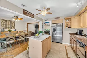 62 Warren Pl, Middletown, NJ 07748 - Photo 10
