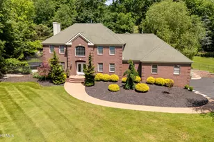 4 Henry Ct, Millstone Township, NJ 08535 - Photo 2