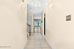 7 Stuart Dr, Freehold, NJ 07728 - Photo 4