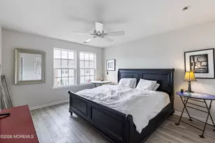 123 Beacon Ln, Eatontown, NJ 07724 - Photo 4