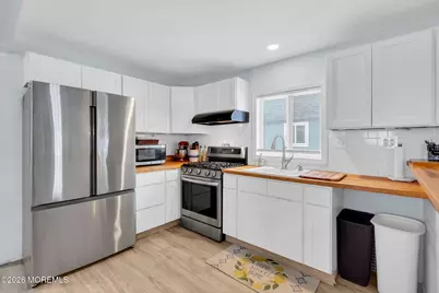 375 E Barnegat Avenue, Bayville, NJ 08721 - Photo 10