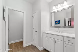 10 Cauthen Ct, Manalapan Township, NJ 07726 - Photo 24