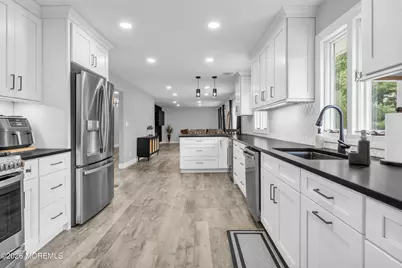 107 Wilson Avenue, Freehold, NJ 07728 - Photo 10