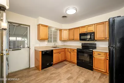 8A Portsmouth Street #54B, Whiting, NJ 08759 - Photo 4