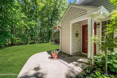 364 Mayfair Place, Morganville, NJ 07751 - Photo 26