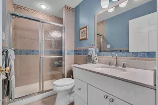 364 Mayfair Pl, Morganville, NJ 07751 - Photo 18