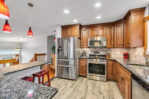 17 Heritage Dr, Howell Township, NJ 07731 - Photo 12