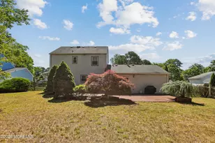61 Charles Dr, Tinton Falls, NJ 07753 - Photo 2