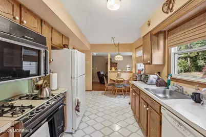 61 Charles Drive, Tinton Falls, NJ 07753 - Photo 4