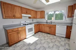226 Highland Ave, Neptune Township, NJ 07753 - Photo 10