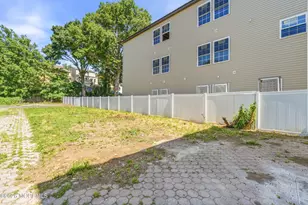 35 Grand Ave, Newark, NJ 07102 - Photo 20