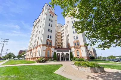 400 Deal Lake Drive #7H, Asbury Park, NJ 07712 - Photo 1