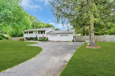 624 Fort Plains Road, Howell Township, NJ 07731 - Photo 2