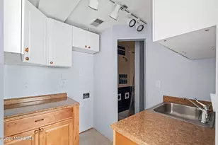 57 Bridgewaters Dr, Oceanport, NJ 07757 - Photo 20