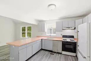 1305 Marshall St, Lakewood, NJ 08701 - Photo 8