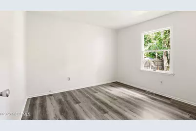 1305 Marshall Street, Lakewood, NJ 08701 - Photo 14