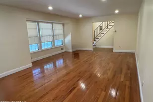 26 Sherwood Dr, Freehold, NJ 07728 - Photo 4