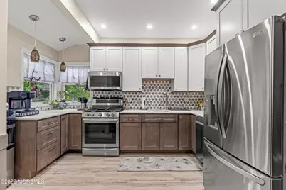 251 Arlington Drive, Fords, NJ 08863 - Photo 12