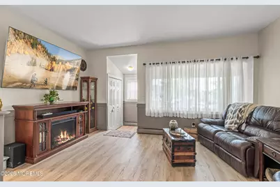 251 Arlington Drive, Fords, NJ 08863 - Photo 6