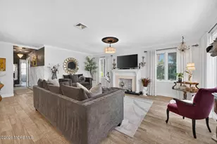 11 Inwood Pl, Aberdeen Township, NJ 07747 - Photo 8