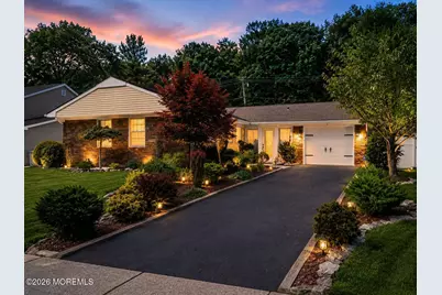11 Inwood Place, Aberdeen Township, NJ 07747 - Photo 2