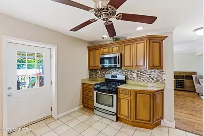222 Raritan Street, Keyport, NJ 07735 - Photo 10