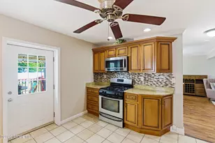 222 Raritan St, Keyport, NJ 07735 - Photo 10