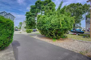 71 Sandy Point Dr, Brick, NJ 08723 - Photo 26