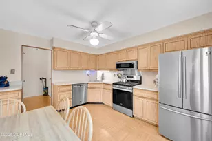 130 Stokes St, Freehold, NJ 07728 - Photo 14