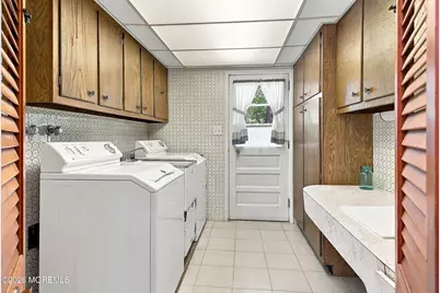 706 Hillside Avenue, Pine Beach, NJ 08741 - Photo 22