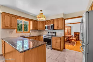 2003 Finderne St, Oakhurst, NJ 07755 - Photo 12