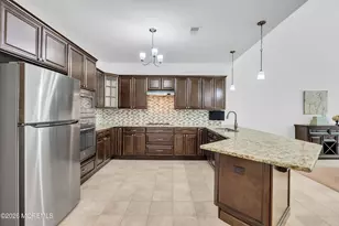 30 Abbey Rd, Tinton Falls, NJ 07753 - Photo 8