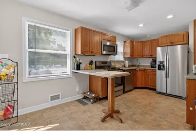 32 Brookside Drive, Howell Township, NJ 07731 - Photo 6