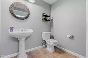 15 Russell Rd, Freehold, NJ 07728 - Photo 40