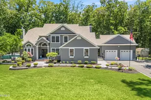 15 Russell Rd, Freehold, NJ 07728 - Photo 2