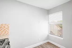 208 Sunshine Ct, Sayreville, NJ 08859 - Photo 14