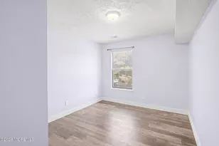 208 Sunshine Ct, Sayreville, NJ 08859 - Photo 26