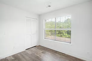 208 Sunshine Ct, Sayreville, NJ 08859 - Photo 24