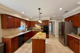 11 Sandpiper Dr, Manalapan Township, NJ 07726 - Photo 8