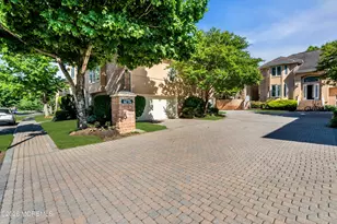 166 La Quinta Ct, Holmdel, NJ 07733 - Photo 4