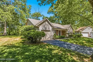 148 Morning Glory Ln, Whiting, NJ 08759 - Photo 4