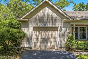 148 Morning Glory Ln, Whiting, NJ 08759 - Photo 8