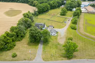 911 Monmouth Rd, Cream Ridge, NJ 08514 - Photo 18