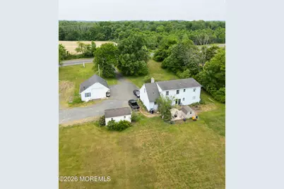 911 Monmouth Road, Cream Ridge, NJ 08514 - Photo 6