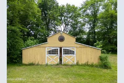 911 Monmouth Road, Cream Ridge, NJ 08514 - Photo 16