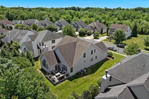 87 E Parsonage Way, Manalapan Township, NJ 07726 - Photo 4